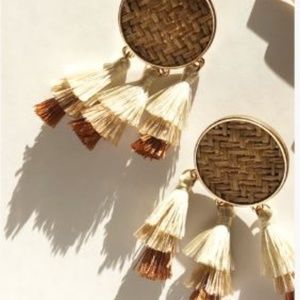WICKER TASSEL EARRINGS